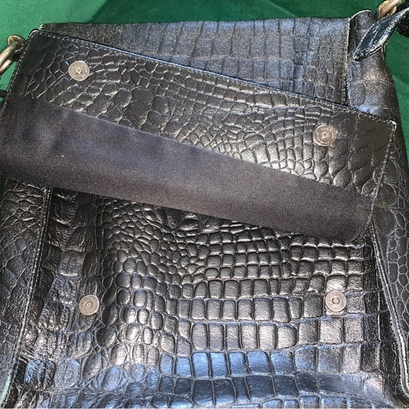 Wilsons Leather Crocodile Print Stamped Crossbody - Picture 6 of 8